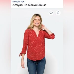 3/4 length sleeve blouse size large